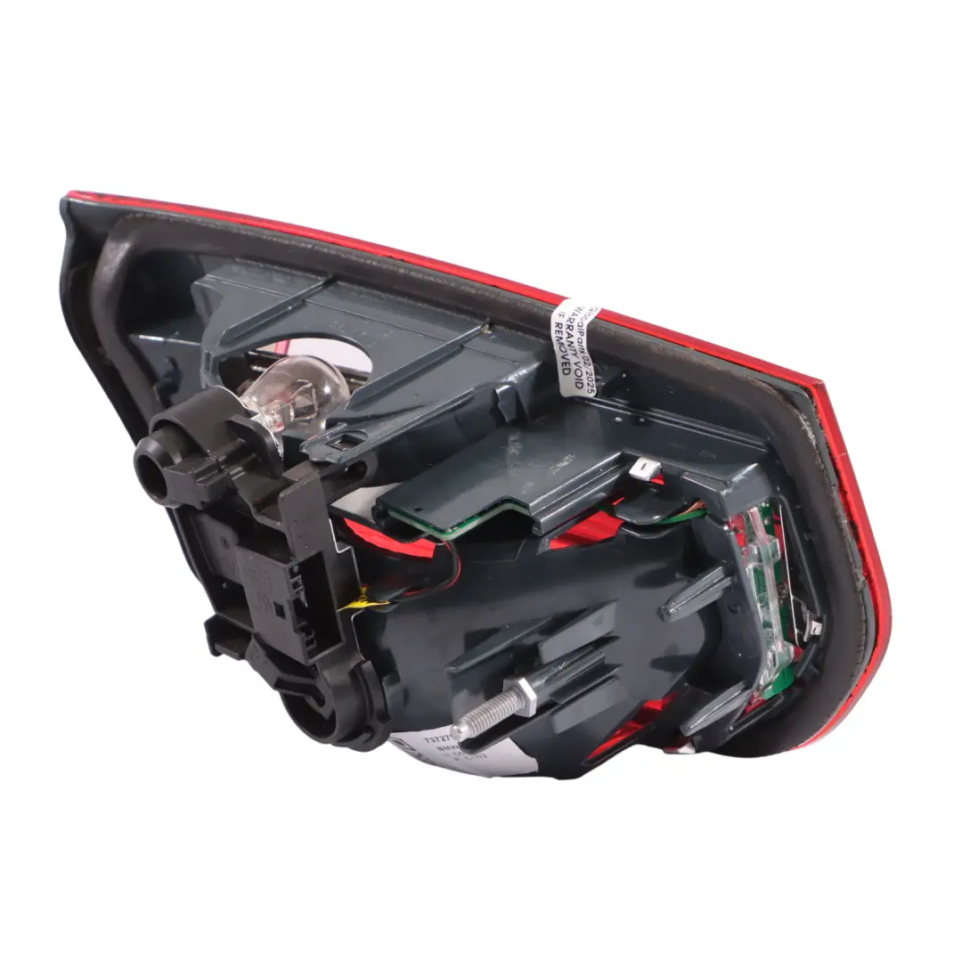 Luz Maletero Lámpara Maletero Trasera Derecha 7371112 para BMW F30 F31 F80 M3 con número de pieza 7372794 BMW F30 F31 F80 M3 Luz Maletero Lámpara Maletero Trasera Derecha 7371112 - SKU 7372794-1 - Número de pieza 7372794