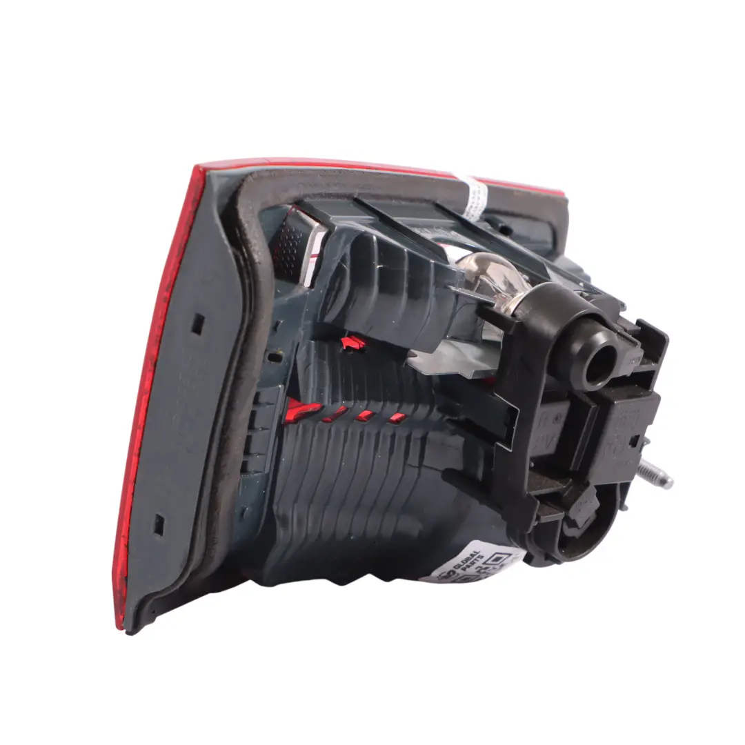 Luz Maletero Lámpara Maletero Trasera Derecha 7371112 para BMW F30 F31 F80 M3 con número de pieza 7372794 BMW F30 F31 F80 M3 Luz Maletero Lámpara Maletero Trasera Derecha 7371112 - SKU 7372794-1 - Número de pieza 7372794