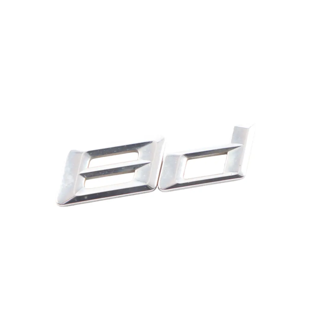 BMW F46 LCI Gran Tourer Emblème Couvercle Coffre Arrière Lettrage 218D - SKU 7402961 - Numéro de pièce 7402961