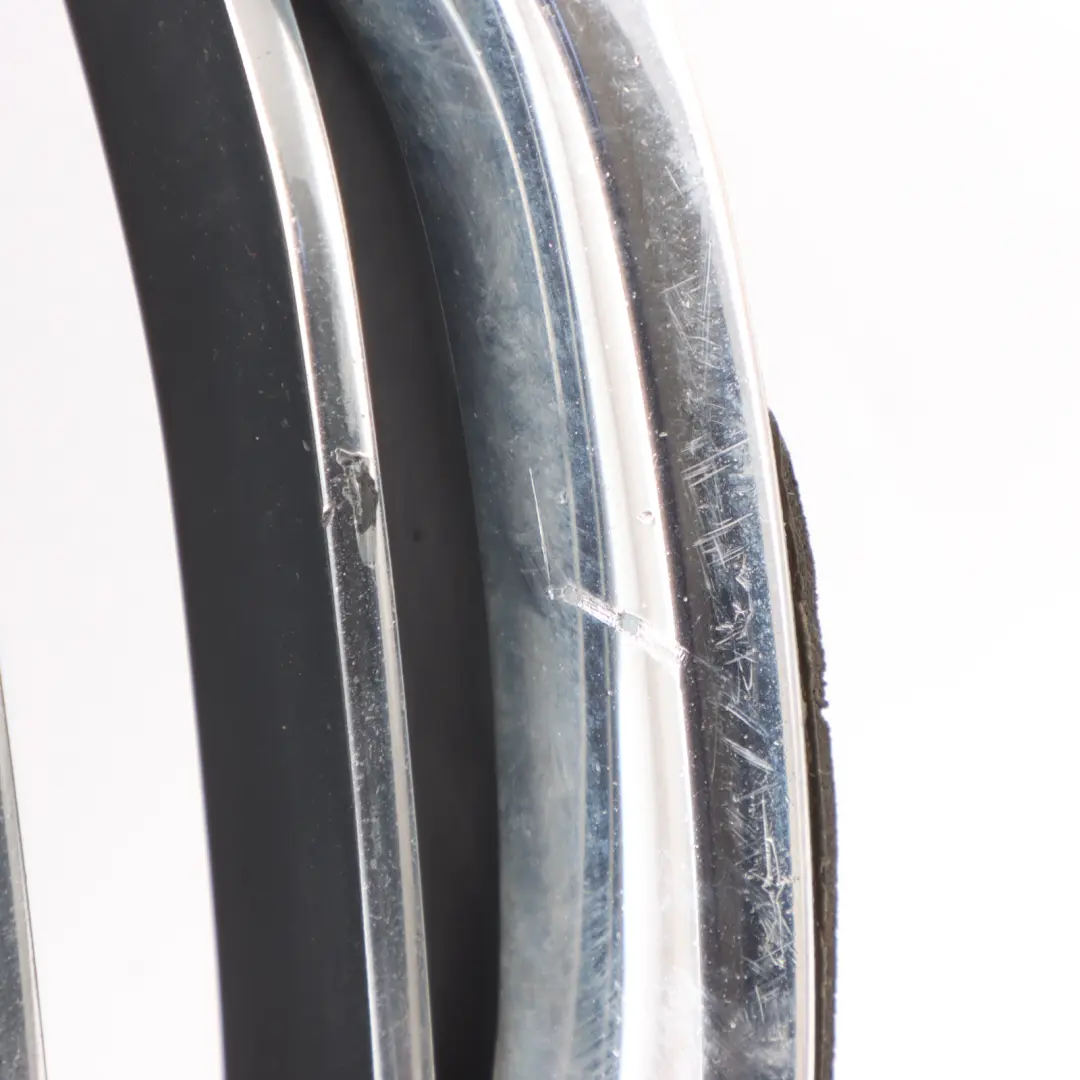 Rejilla Parachoques Delantero Tipo Riñón Cromada Derecha para BMW F10 F11 LCI con número de pieza 7412323 BMW F10 F11 LCI Rejilla Parachoques Delantero Tipo Riñón Cromada Derecha - SKU 7412323-1 - Número de pieza 7412323