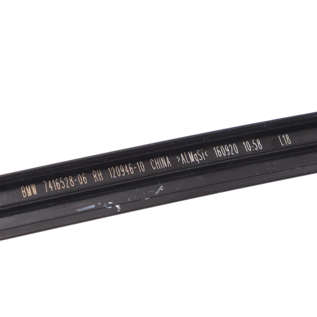  X4M F98 Garniture cadre fenêtre porte arrière droite - SKU 7416528 - Numéro de pièce 7416528