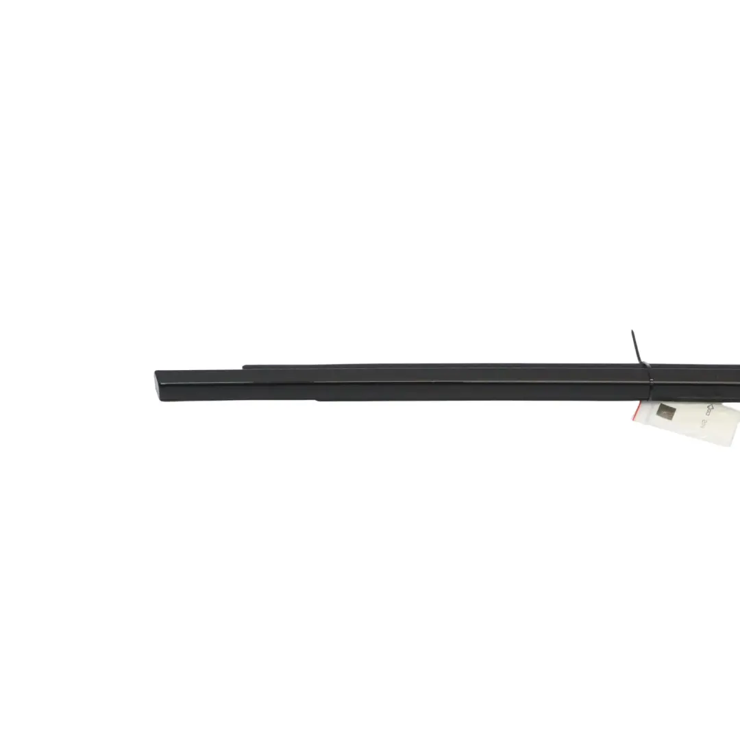 BMW X4 G02 F98 Guarnizione finestrino portiera posteriore destra lucida - SKU 7433106 - Numero di parte 7433106