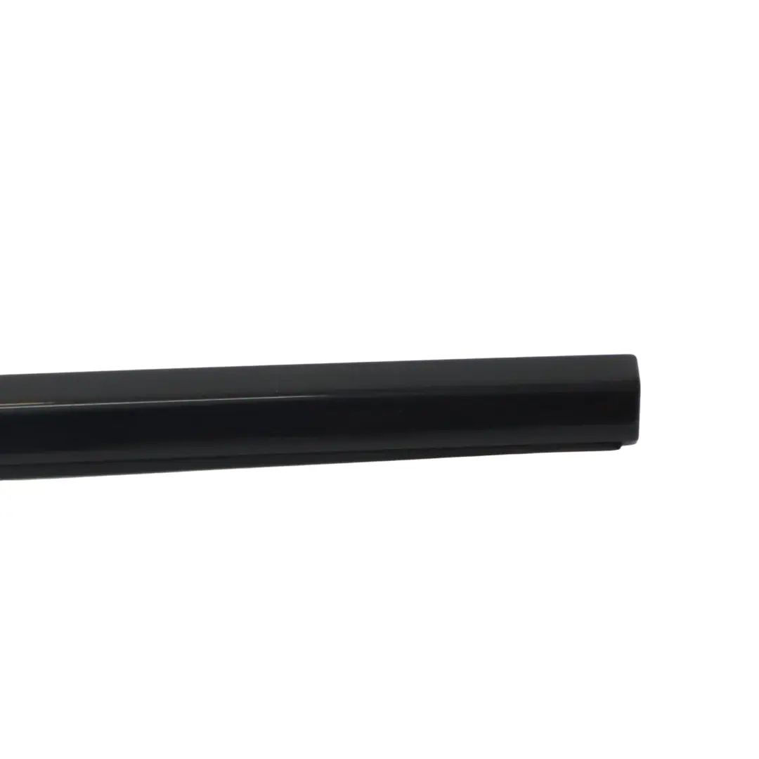 BMW X4 G02 F98 Guarnizione finestrino portiera posteriore destra lucida - SKU 7433106 - Numero di parte 7433106