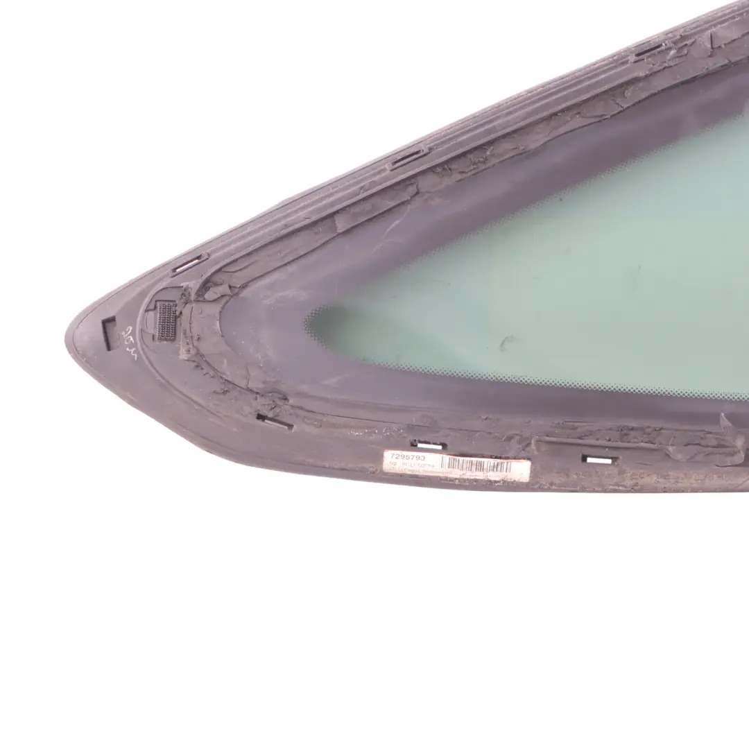 Window Glass Side Quarter Fixed Left N/S AS2 to BMW F34 GT Rear with Part number 7433453 BMW F34 GT Rear Window Glass Side Quarter Fixed Left N/S AS2 - SKU 7433453 - Part number 7433453