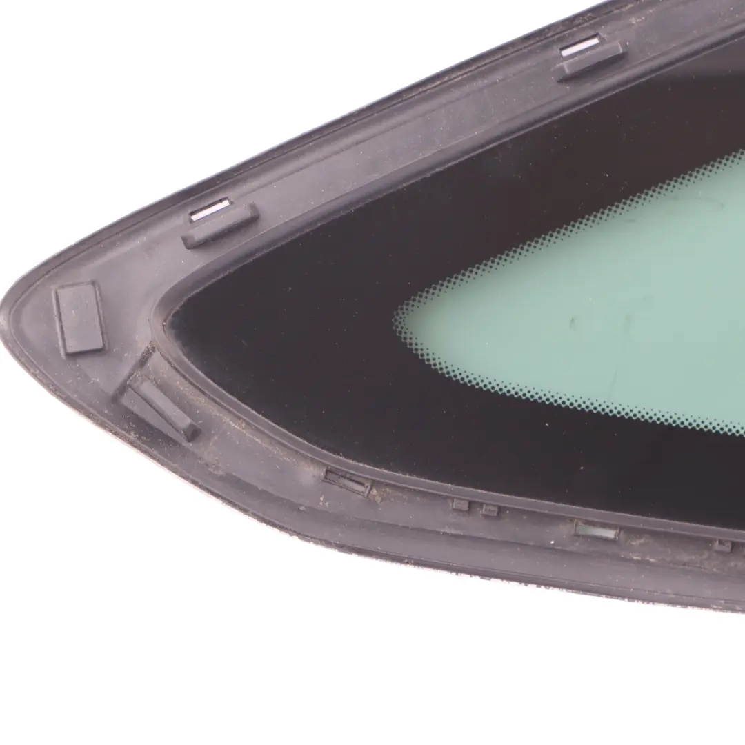 Ventana Cristal Lateral Cuarto Fijo Trasero Derecho AS2 para BMW F34 GT con número de pieza 7433454 BMW F34 GT Ventana Cristal Lateral Cuarto Fijo Trasero Derecho AS2 - SKU 7433454 - Número de pieza 7433454