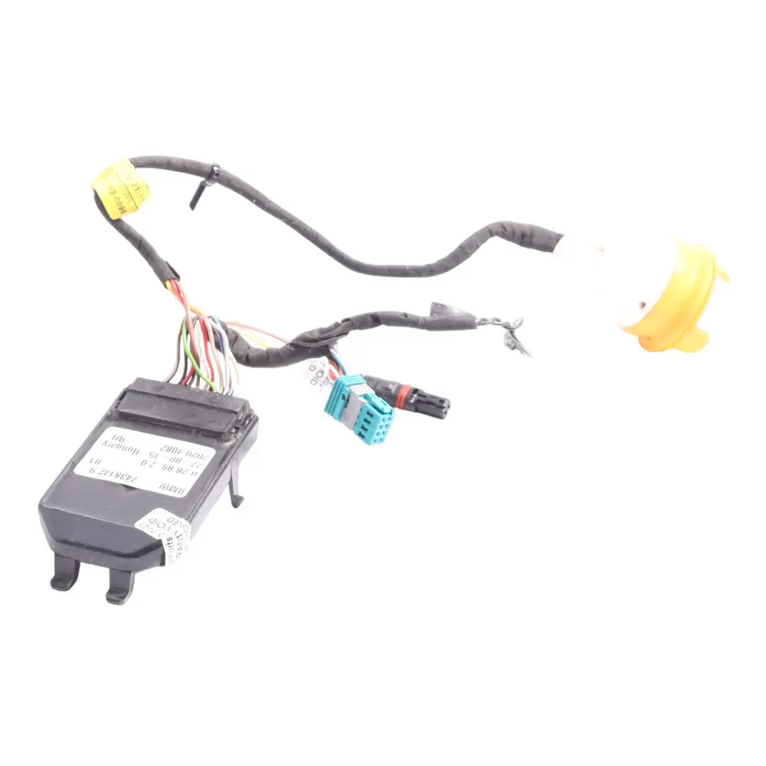 Exterior Wing Mirror Heated Harness Control Module Right O/S to BMW F32 with Part number 7438142 BMW F32 Exterior Wing Mirror Heated Harness Control Module Right O/S - SKU 7438142 - Part number 7438142