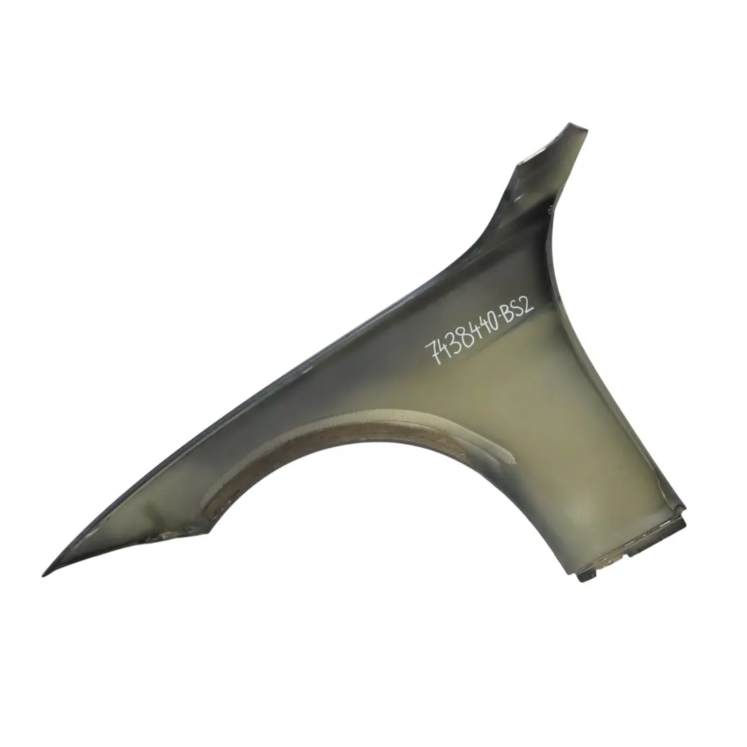 Błotnik Prawy Przedni Black Sapphire Czarny Metalik 475 do BMW F30 F31 o numerze 7438440 BMW F30 F31 Błotnik Prawy Przedni Black Sapphire Czarny Metalik 475 - SKU 7438440-BS2 - Numer Części 7438440