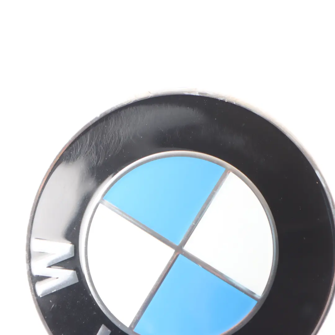 Badge Bonnet Emblem BMW G20 G30 G14 X3 G01 F97 X4M F98 Hood Logo Plaque to with Part number 7463684 Badge Bonnet Emblem BMW G20 G30 G14 X3 G01 F97 X4M F98 Hood Logo Plaque - SKU 7463684 - Part number 7463684