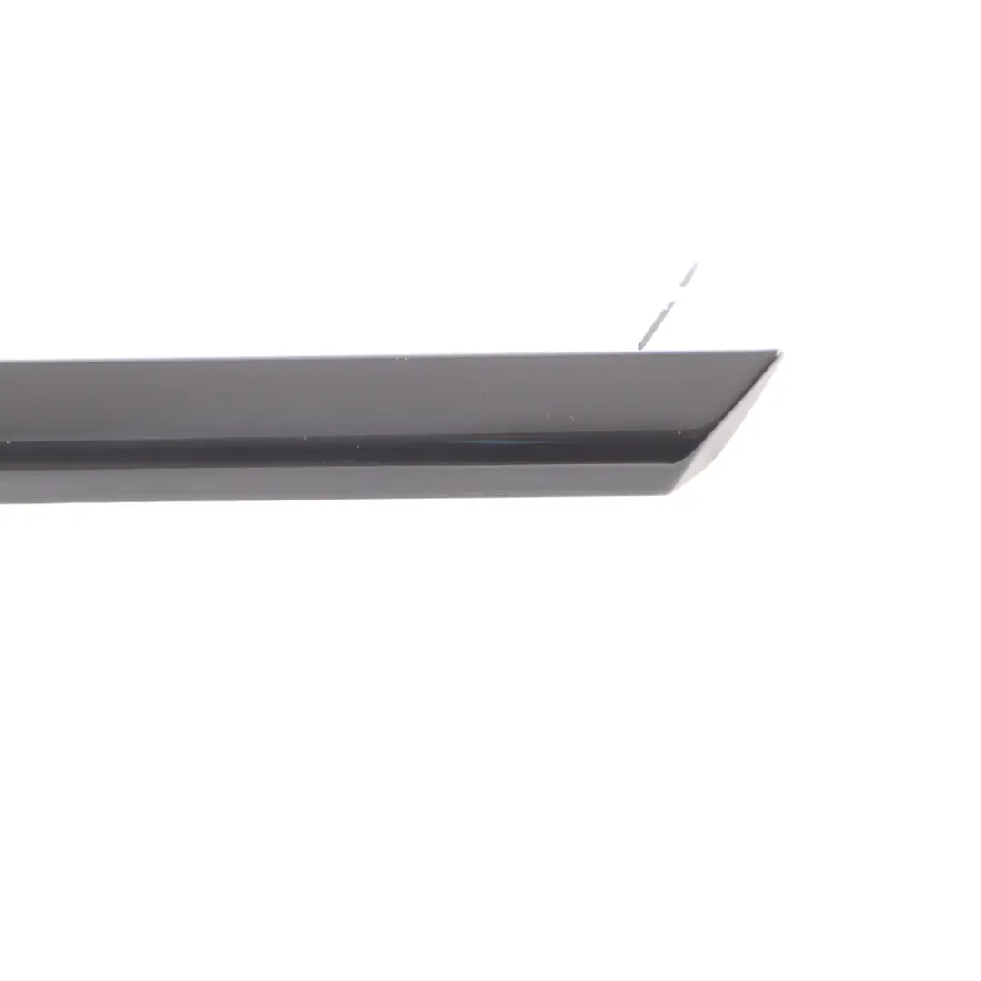 F74 F78 Puerta Ventana Sello Delantero Canal Cubierta Izquierda para BMW F44 con número de pieza 7483147 BMW F44 F74 F78 Puerta Ventana Sello Delantero Canal Cubierta Izquierda - SKU 7483147 - Número de pieza 7483147