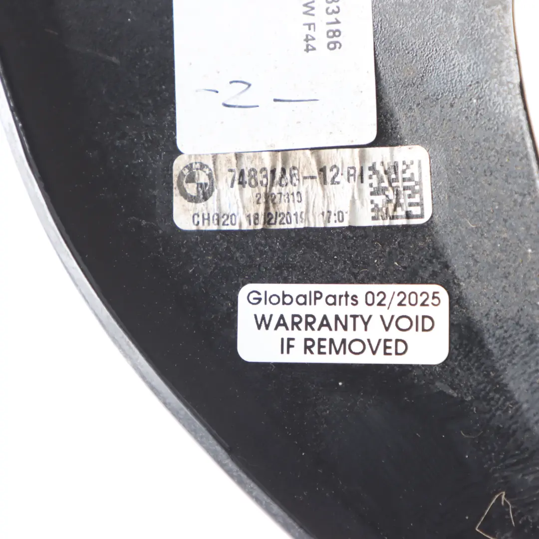 Zierleiste Hinten Rechts Viertel Fensterrahmen Schwarz für BMW F44 mit Teilenummer 7483186 BMW F44 Zierleiste Hinten Rechts Viertel Fensterrahmen Schwarz - SKU 7483186 - Teilenummer 7483186