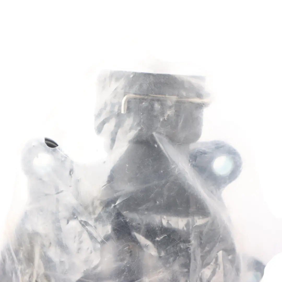 Alloggiamento termostato BMW E60 E65 E87 E90 Diesel M47 M57 Adattatore 7785053 per con numero di parte 7805811 Alloggiamento termostato BMW E60 E65 E87 E90 Diesel M47 M57 Adattatore 7785053 - SKU 7805811-1 - Numero di parte 7805811