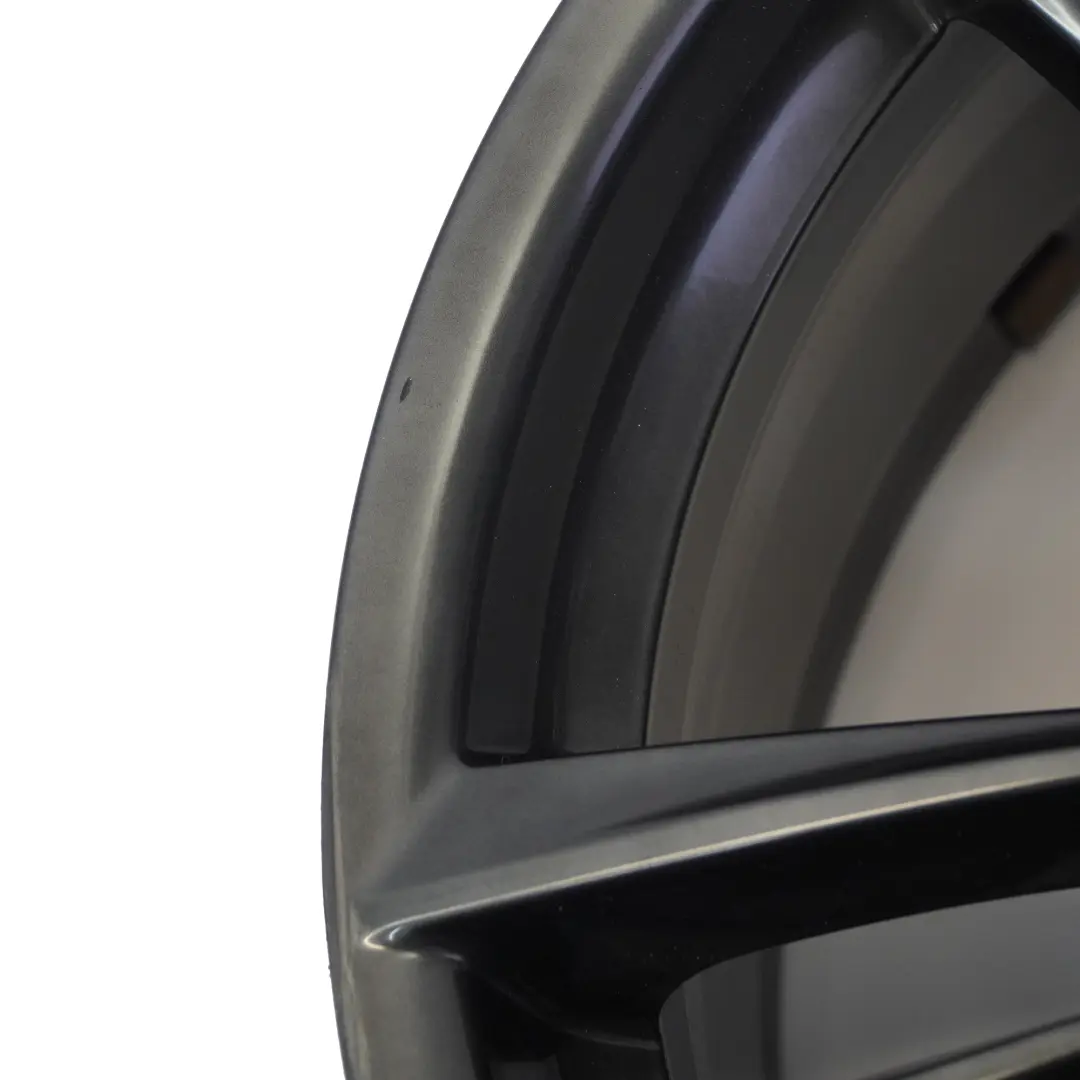 Front Alloy Wheel Rim 20" ET:25 8,5J M Double Spoke 303 to BMW F07 GT with Part number 7841823 BMW F07 GT Front Alloy Wheel Rim 20" ET:25 8,5J M Double Spoke 303 - SKU 7841823-3 - Part number 7841823