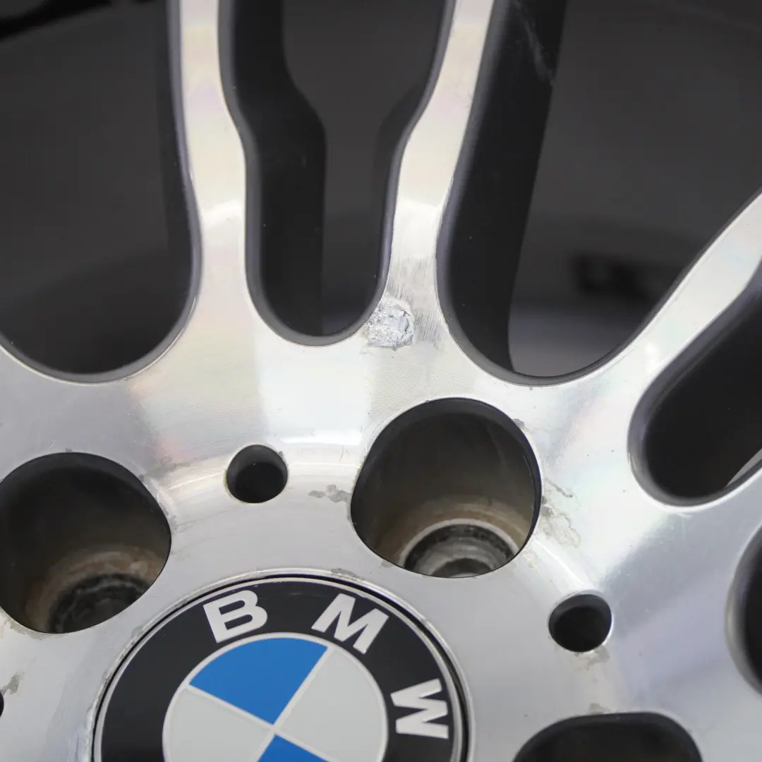 llanta trasera aleación plata 19 "ET:47 8,5J M Star Spoke para BMW F30 F31 con número de pieza 7845883 BMW F30 F31 llanta trasera aleación plata 19 "ET:47 8,5J M Star Spoke - SKU 7845883-7 - Número de pieza 7845883