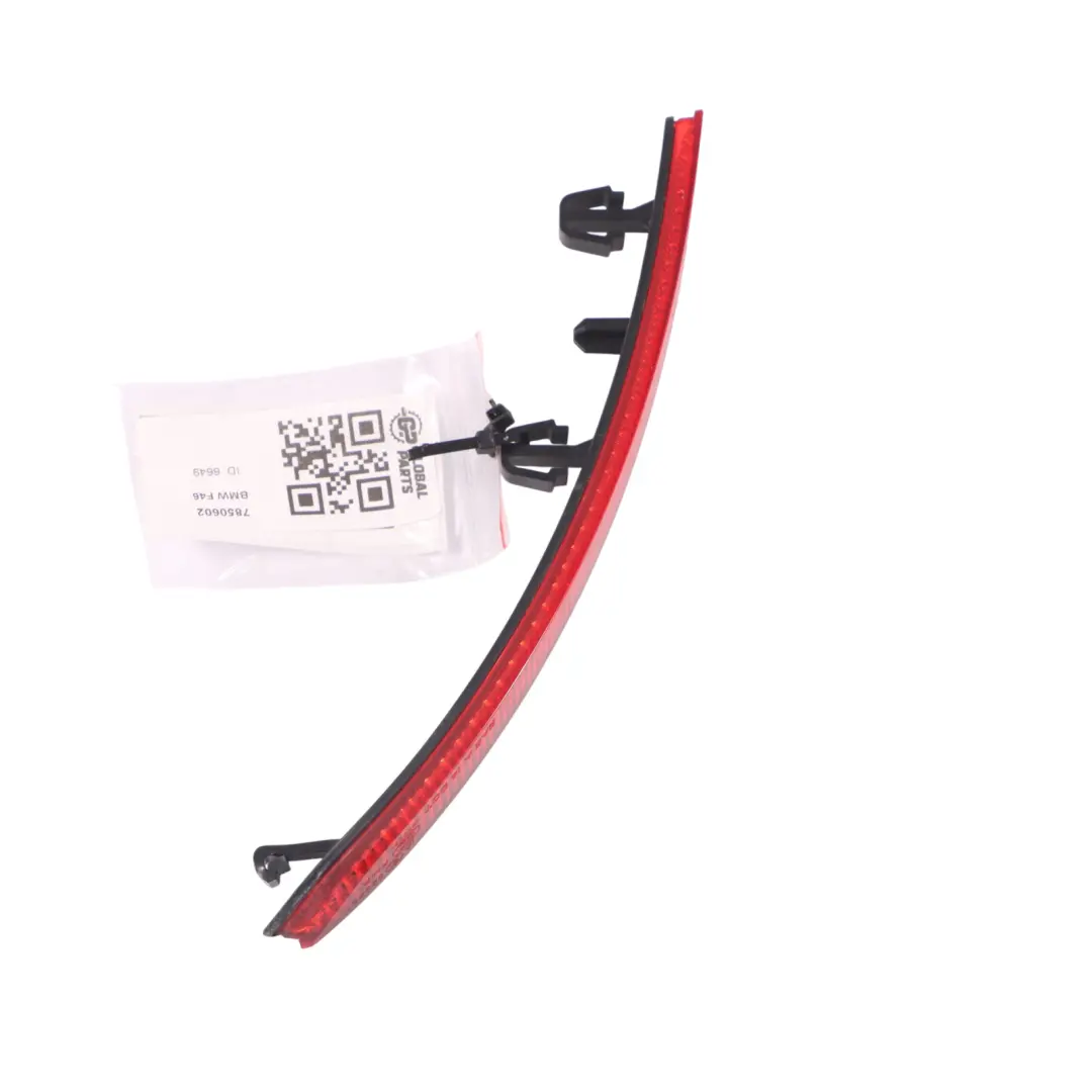  Réflecteur pare chocs arière droit BMW F45 Active Tourer F46 Gran Tourer - SKU 7850602 - Numéro de pièce 7850602