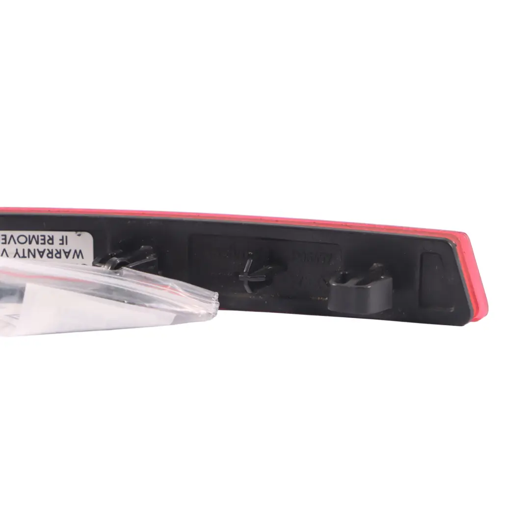  Réflecteur pare chocs arière droit BMW F45 Active Tourer F46 Gran Tourer - SKU 7850602 - Numéro de pièce 7850602