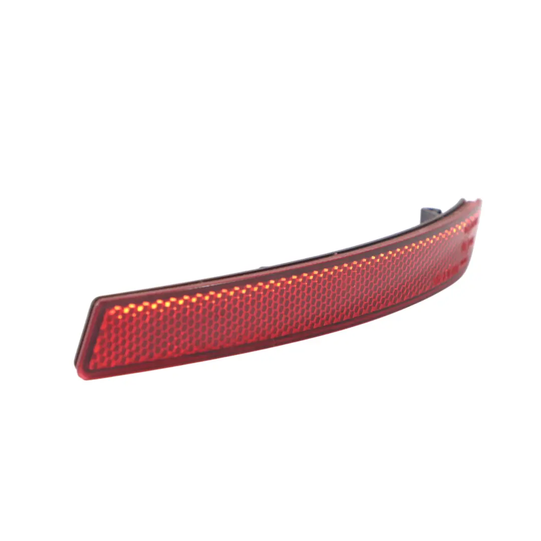  Réflecteur pare chocs arière droit BMW F45 Active Tourer F46 Gran Tourer - SKU 7850602 - Numéro de pièce 7850602
