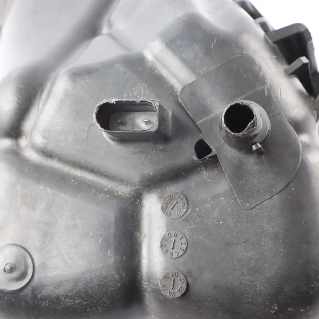 Coolant Expansion Overflow Tank Bottle to BMW i4 G26 with Part number 7925641 BMW i4 G26 Coolant Expansion Overflow Tank Bottle - SKU 7925641 - Part number 7925641