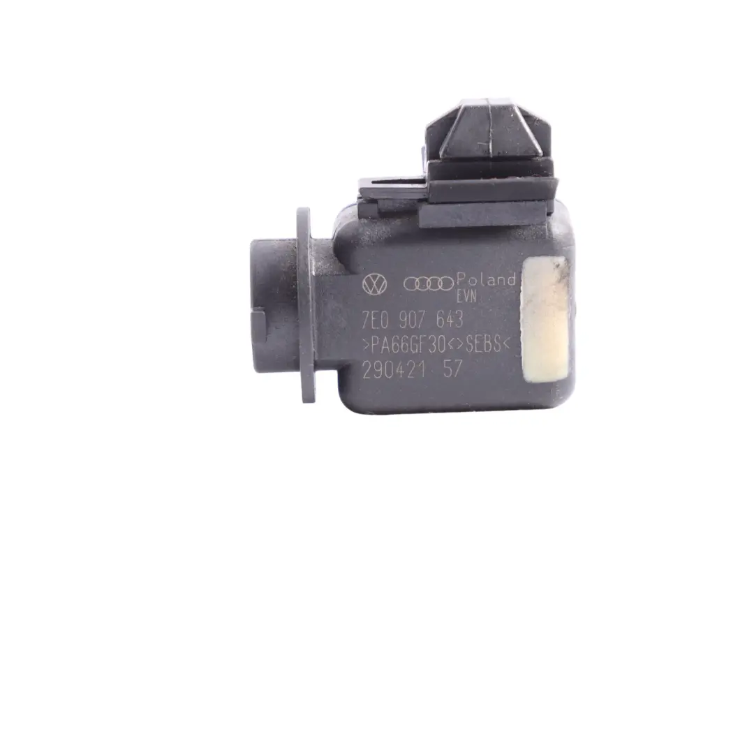 Interior Air Quality Sensor A/C to Audi Q7 4L VW Transporter T5 Car with Part number 7E0907643 Audi Q7 4L VW Transporter T5 Car Interior Air Quality Sensor A/C - SKU 7E0907643 - Part number 7E0907643