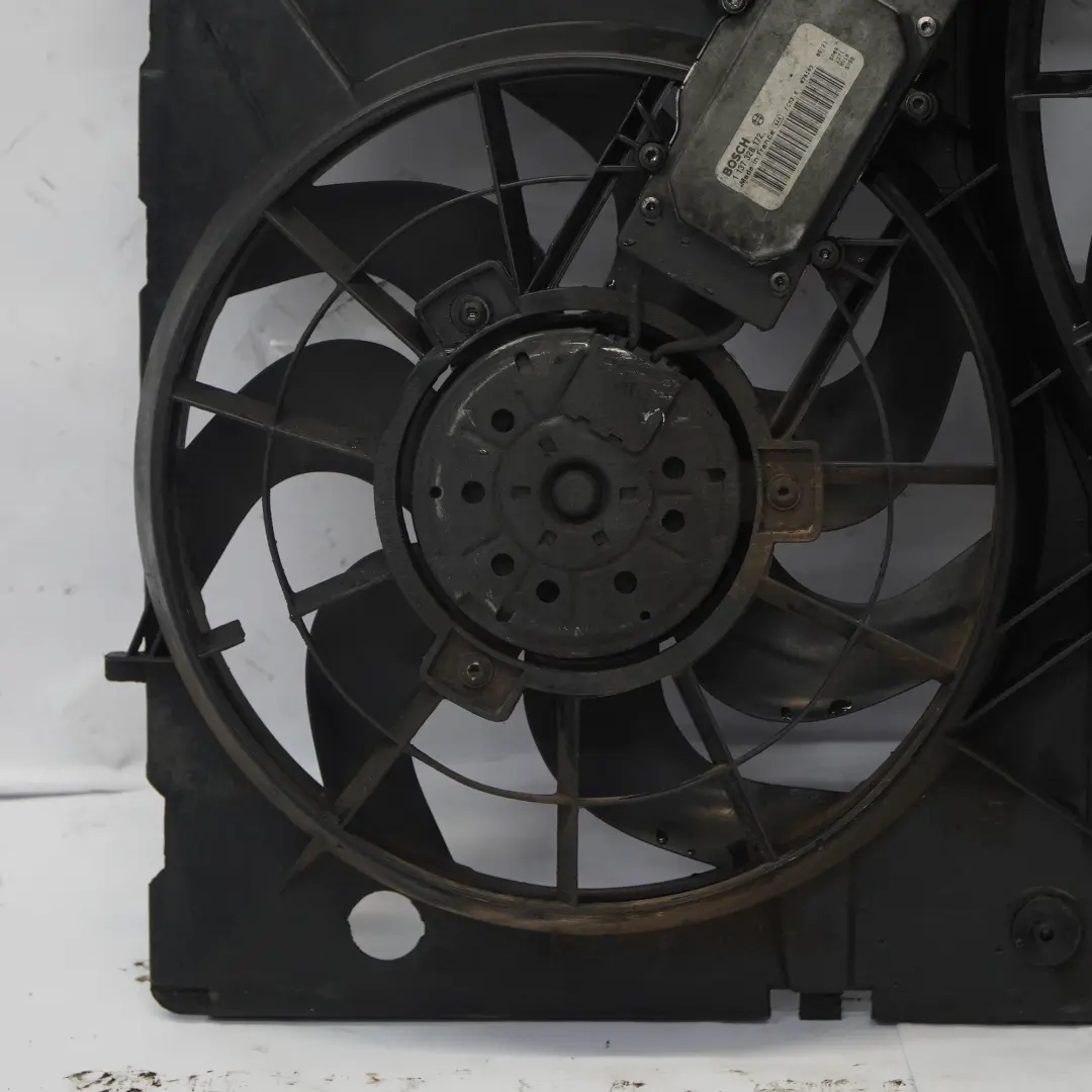 Audi Q7 4L 3.0 TDI BUG Diesel A/C Air Condition Radiator Fan Shroud - SKU 7L0121207D - Part number 7L0121207D