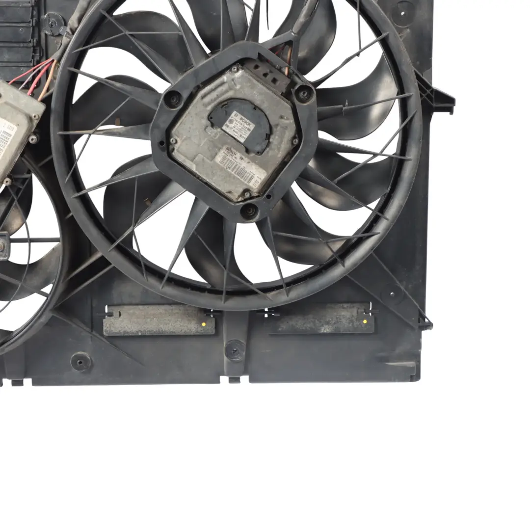 Audi Q7 4L A/C Air Condition Radiator Fan Shroud Motor - SKU 7L0121207E - Part number 7L0121207E