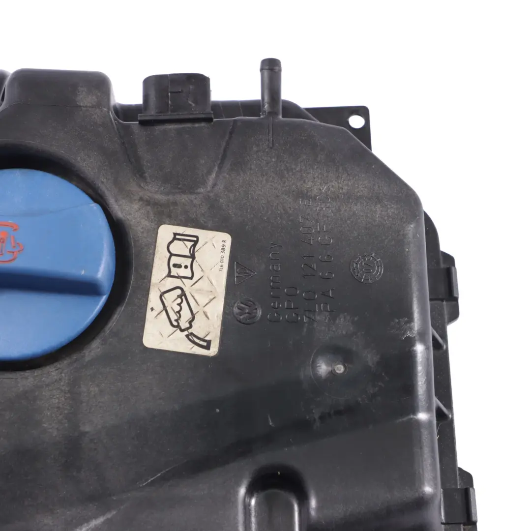 7L Expansion Tank Header Coolant Reservoir Bottle Volkswagen Touareg - SKU 7L0121407E - Part number 7L0121407E