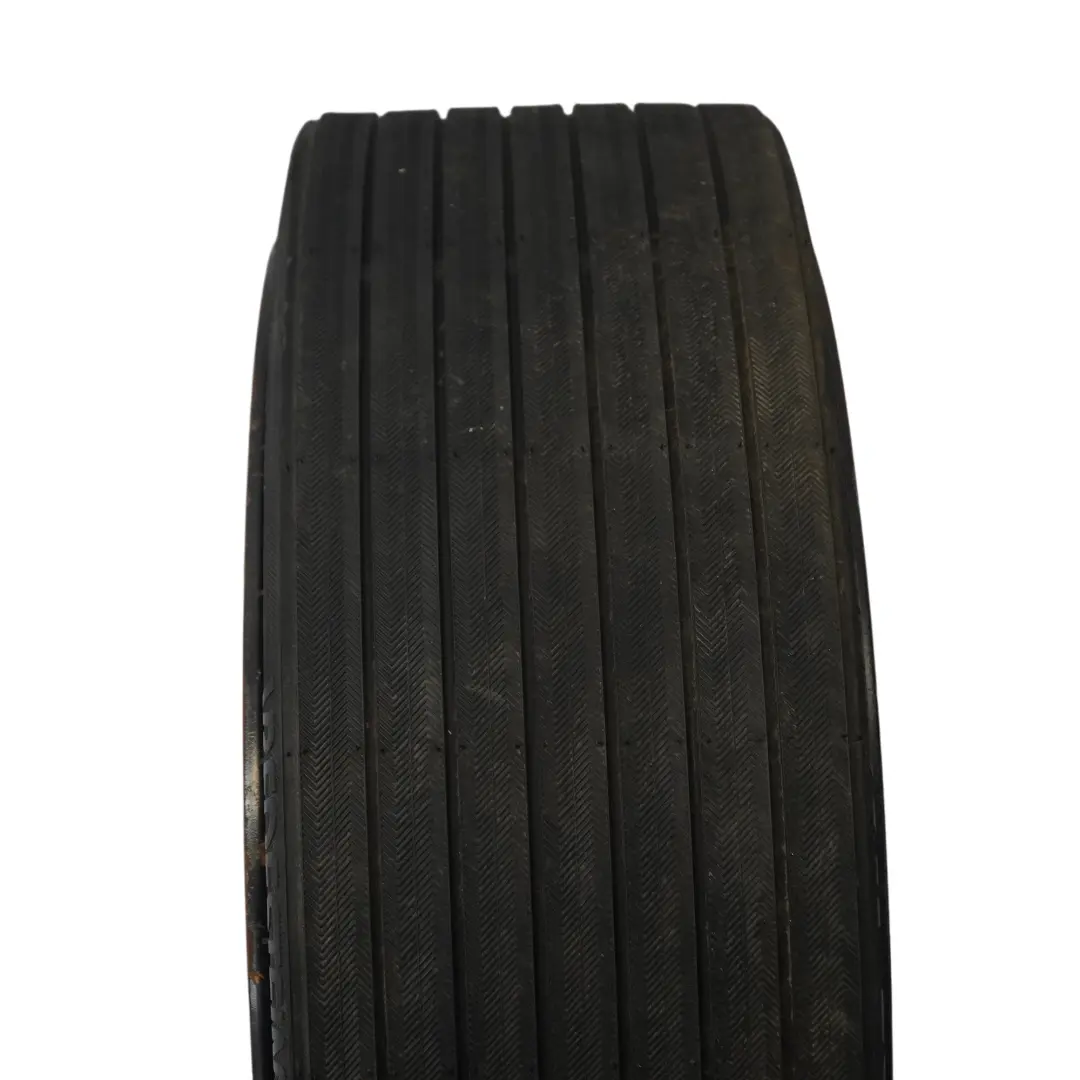 Volkswagen Touareg 7L Jante en acier R18 Pneu 195/75 - SKU 7L0601027A - Numéro de pièce 7L0601027A