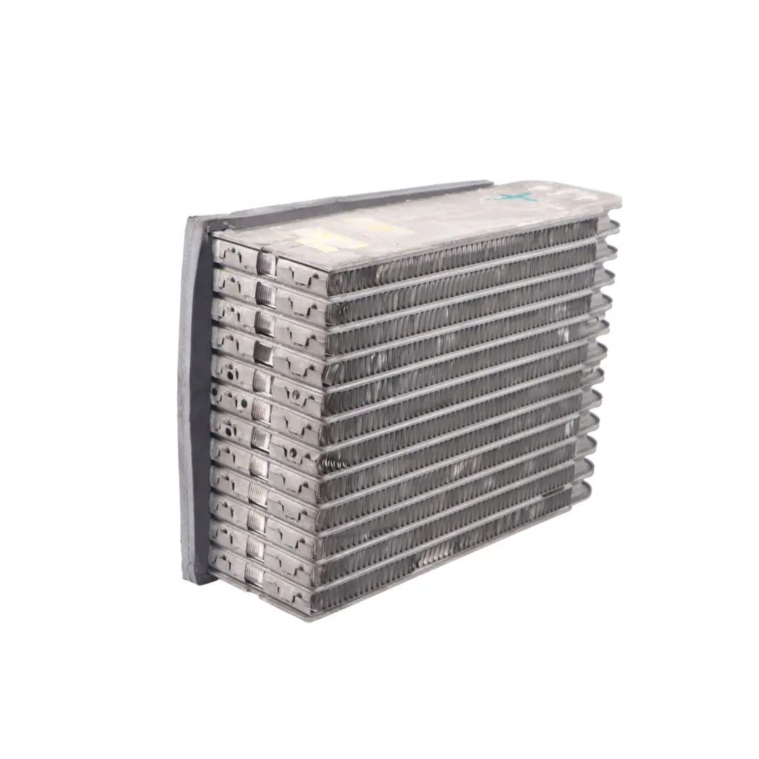 Audi Q7 4L Climatiseur intérieur Évaporateur matriciel - SKU 7L0820105A - Numéro de pièce 7L0820105A