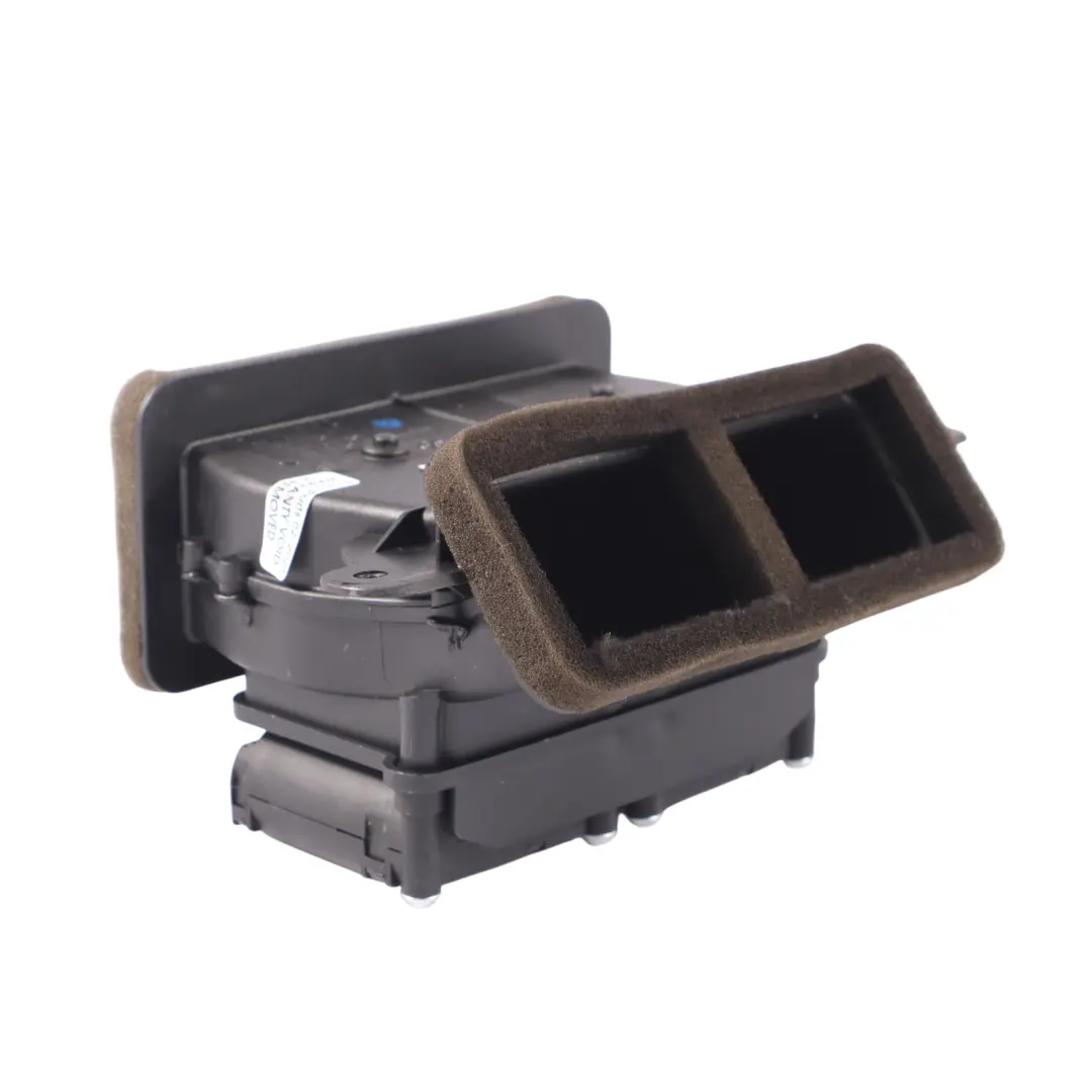 Duct Centre Rear Compartment Air Vent Duct to Audi Q7 4L Air with Part number 7L0820526C Audi Q7 4L Air Duct Centre Rear Compartment Air Vent Duct - SKU 7L0820526C - Part number 7L0820526C