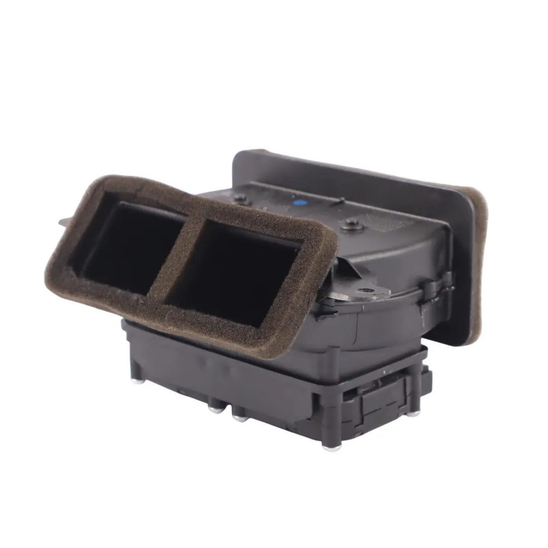 Kanał Rura Ciepłego Powietrza do Audi Q7 4L o numerze 7L0820526C Audi Q7 4L Kanał Rura Ciepłego Powietrza - SKU 7L0820526C - Numer Części 7L0820526C