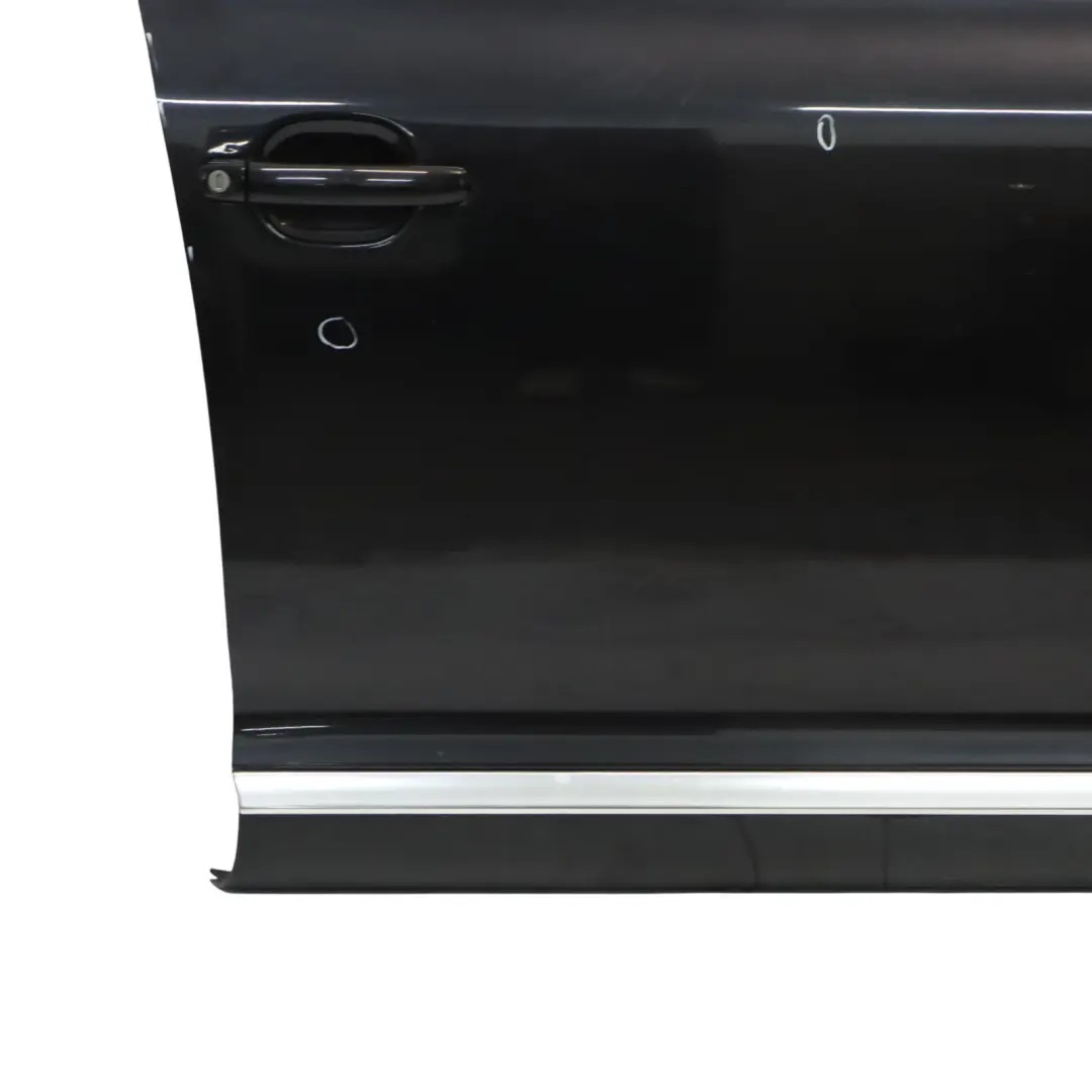 Puerta Delantera Derecha Black Magic Pearl - C9Z para VW Volkswagen Touareg con número de pieza 7L0831056L VW Volkswagen Touareg Puerta Delantera Derecha Black Magic Pearl - C9Z - SKU 7L0831056L-BLM - Número de pieza 7L0831056L