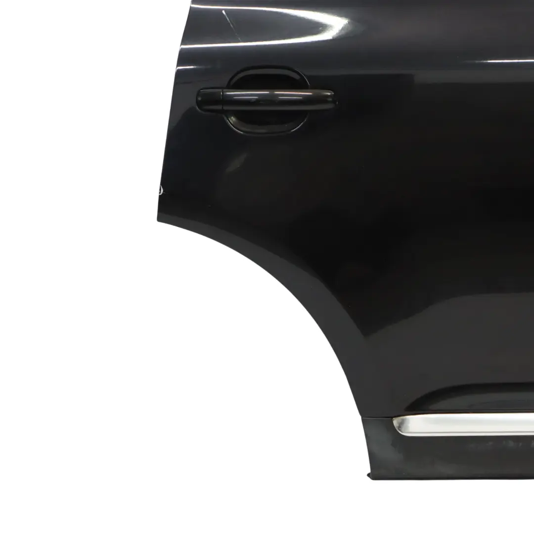 Porta Posteriore Destra Nero Magic Pearl - C9Z per VW Volkswagen Touareg con numero di parte 7L0833056M VW Volkswagen Touareg Porta Posteriore Destra Nero Magic Pearl - C9Z - SKU 7L0833056M-BLM - Numero di parte 7L0833056M