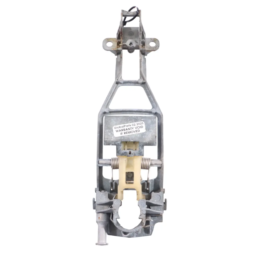 7L Klamka Drzwi Zewnętrzna Lewy Tył do VW Volkswagen Touareg o numerze 7L0839885B VW Volkswagen Touareg 7L Klamka Drzwi Zewnętrzna Lewy Tył - SKU 7L0839885B - Numer Części 7L0839885B