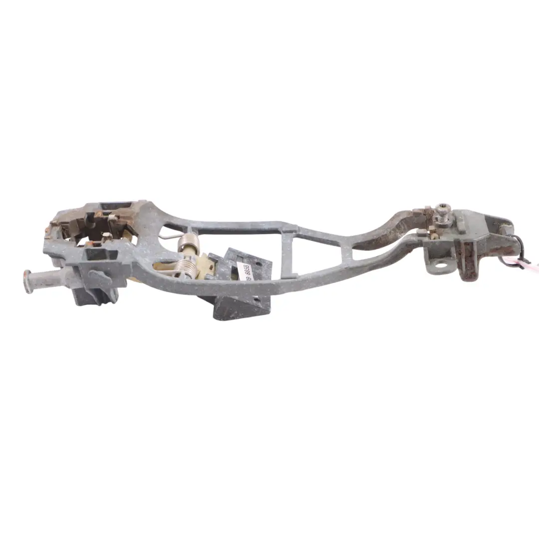 VW Volkswagen Touareg 7L Tirador Puerta Exterior Trasera Izquierda - SKU 7L0839885B - Número de pieza 7L0839885B