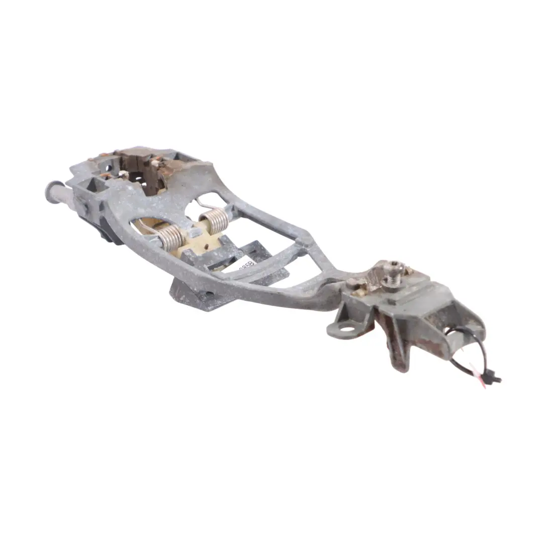 VW Volkswagen Touareg 7L Tirador Puerta Exterior Trasera Izquierda - SKU 7L0839885B - Número de pieza 7L0839885B