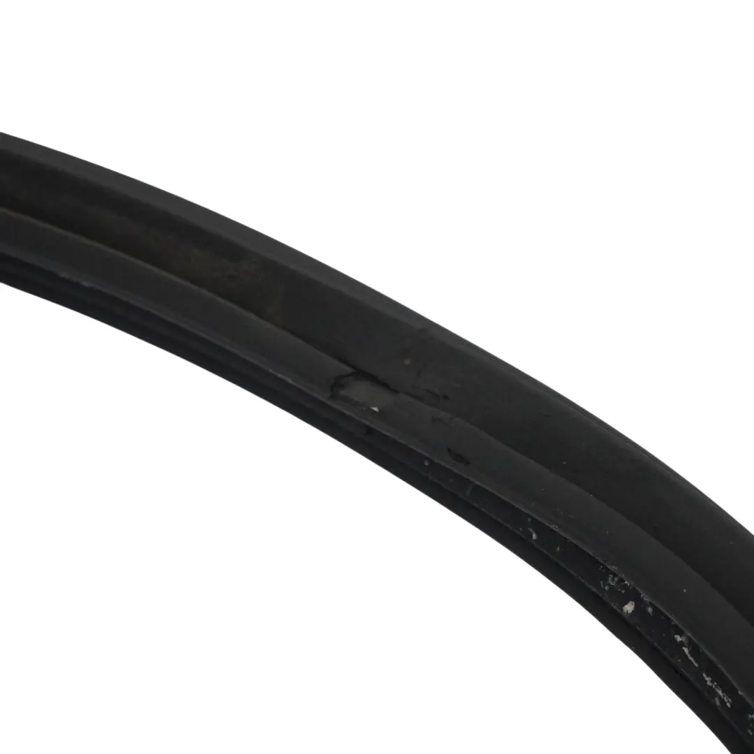 Volkswagen Touareg 7L Rear Door Seal Rubber Outer Right Left O/N/S - SKU 7L0839911E - Part number 7L0839911E