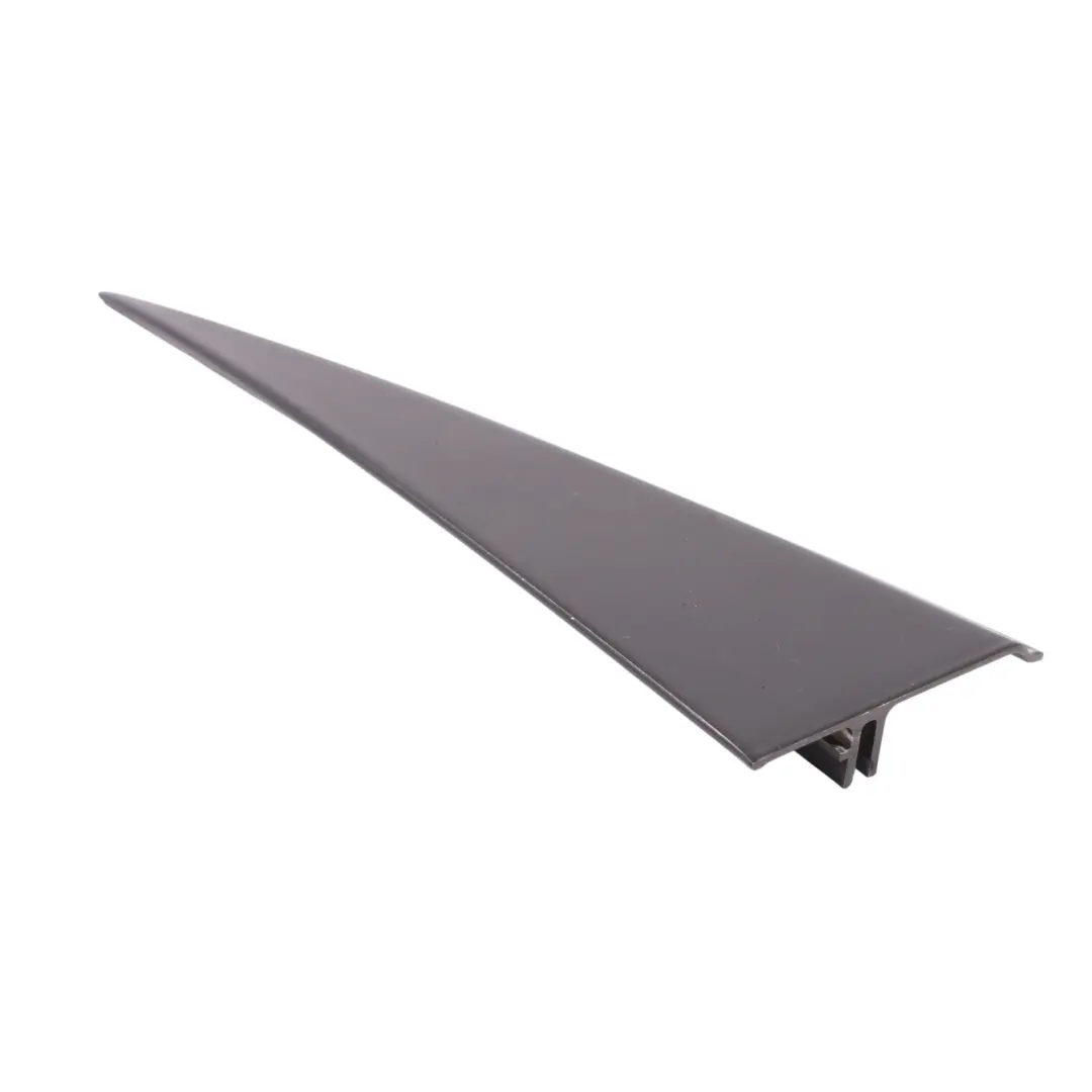 Volkswagen Touareg 7L Triangolo Porta Posteriore Sinistro Nero - SKU 7L0853267D - Numero di parte 7L0853267D
