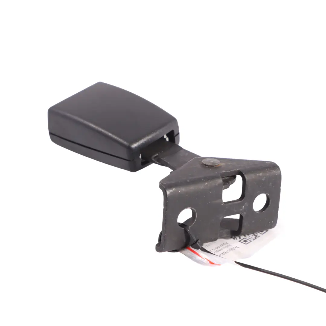 Volkswagen Touareg 7L Seat Belt Buckle Latch Catch Rear Right O/S - SKU 7L0857821C - Part number 7L0857821C