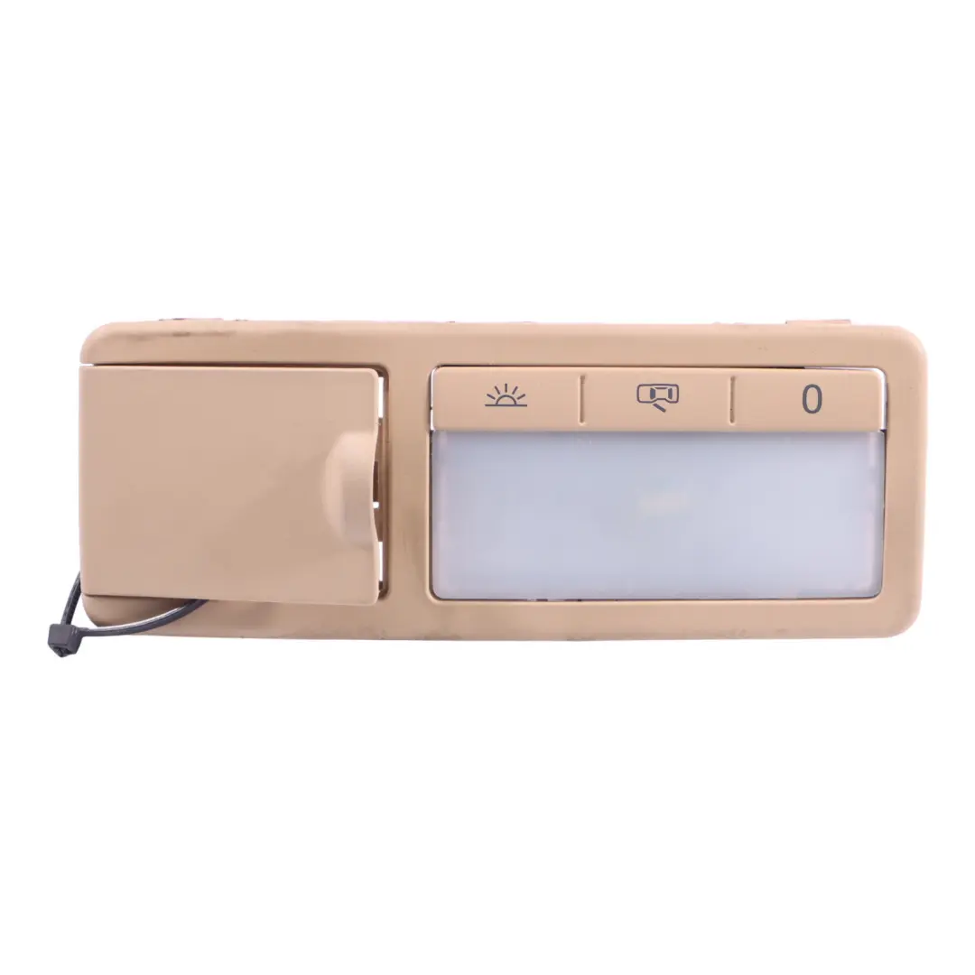 7L Fanale Del Padiglione Posteriore Sinistro Cortesia per VW Touareg con numero di parte 7L0861687A VW Touareg 7L Fanale Del Padiglione Posteriore Sinistro Cortesia - SKU 7L0861687A - Numero di parte 7L0861687A