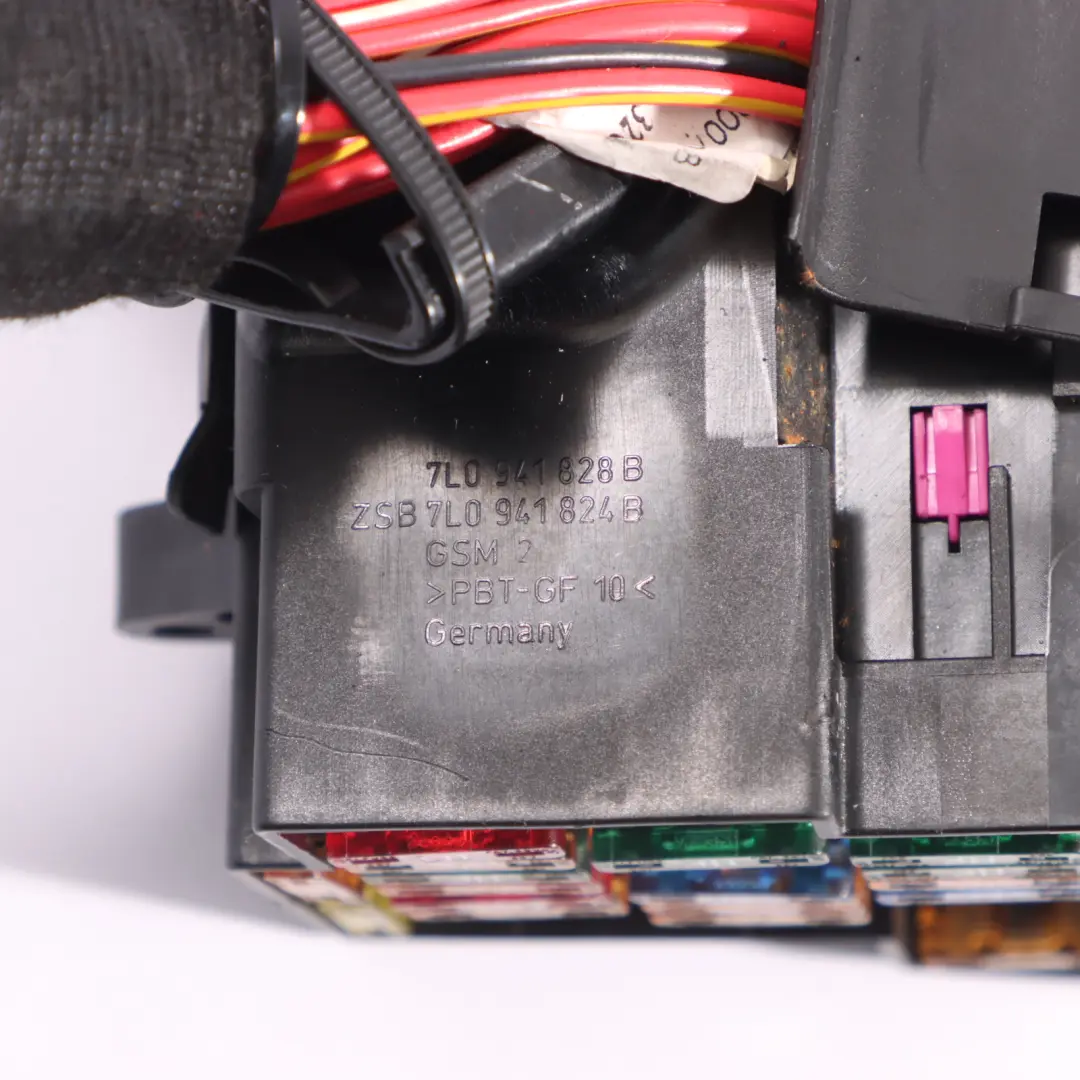 Volkswagen Touareg 7L Modulo Scatola Fusibili Controllo Elettrici - SKU 7L0941824B - Numero di parte 7L0941824B