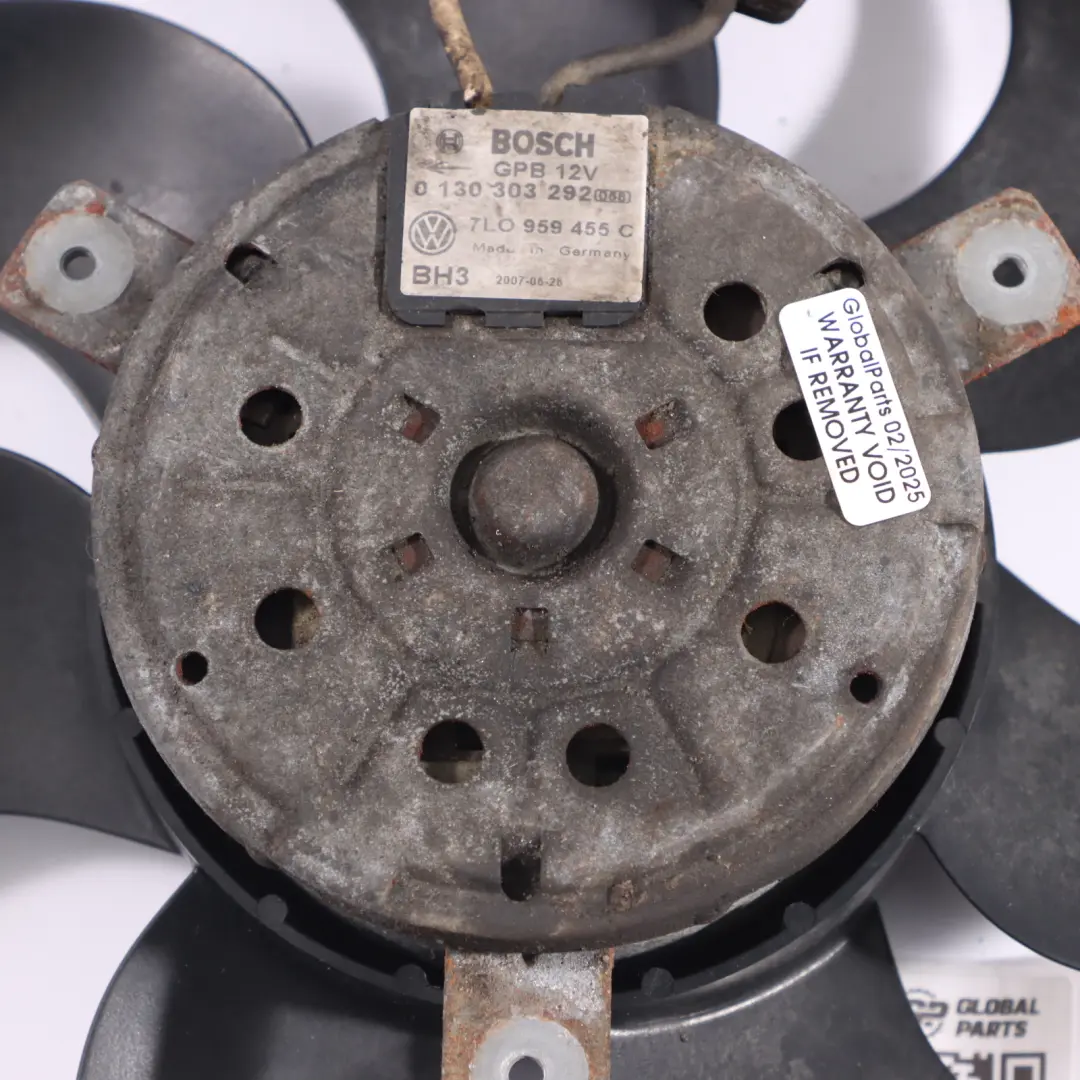 Motore Raffreddamento Radiatore Fan Cooler per Audi Q7 4L 3.0 TDI Diesel con numero di parte 7L0959455G Audi Q7 4L 3.0 TDI Diesel Motore Raffreddamento Radiatore Fan Cooler - SKU 7L0959455G - Numero di parte 7L0959455G