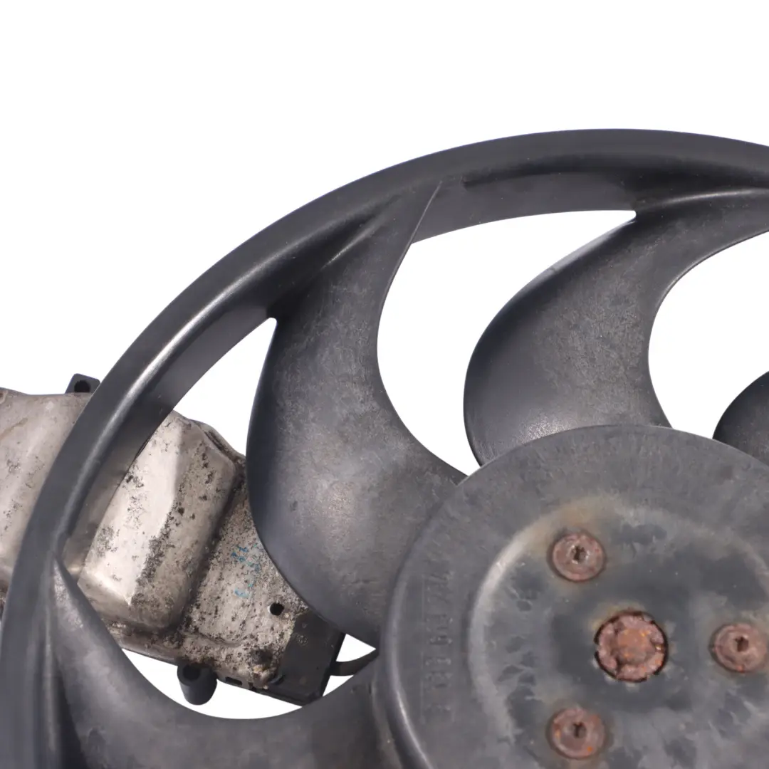 Kühlung Kühler Lüfter für Audi Q7 4L 3.0 TDI Diesel Motor mit Teilenummer 7L0959455G Audi Q7 4L 3.0 TDI Diesel Motor Kühlung Kühler Lüfter - SKU 7L0959455G - Teilenummer 7L0959455G