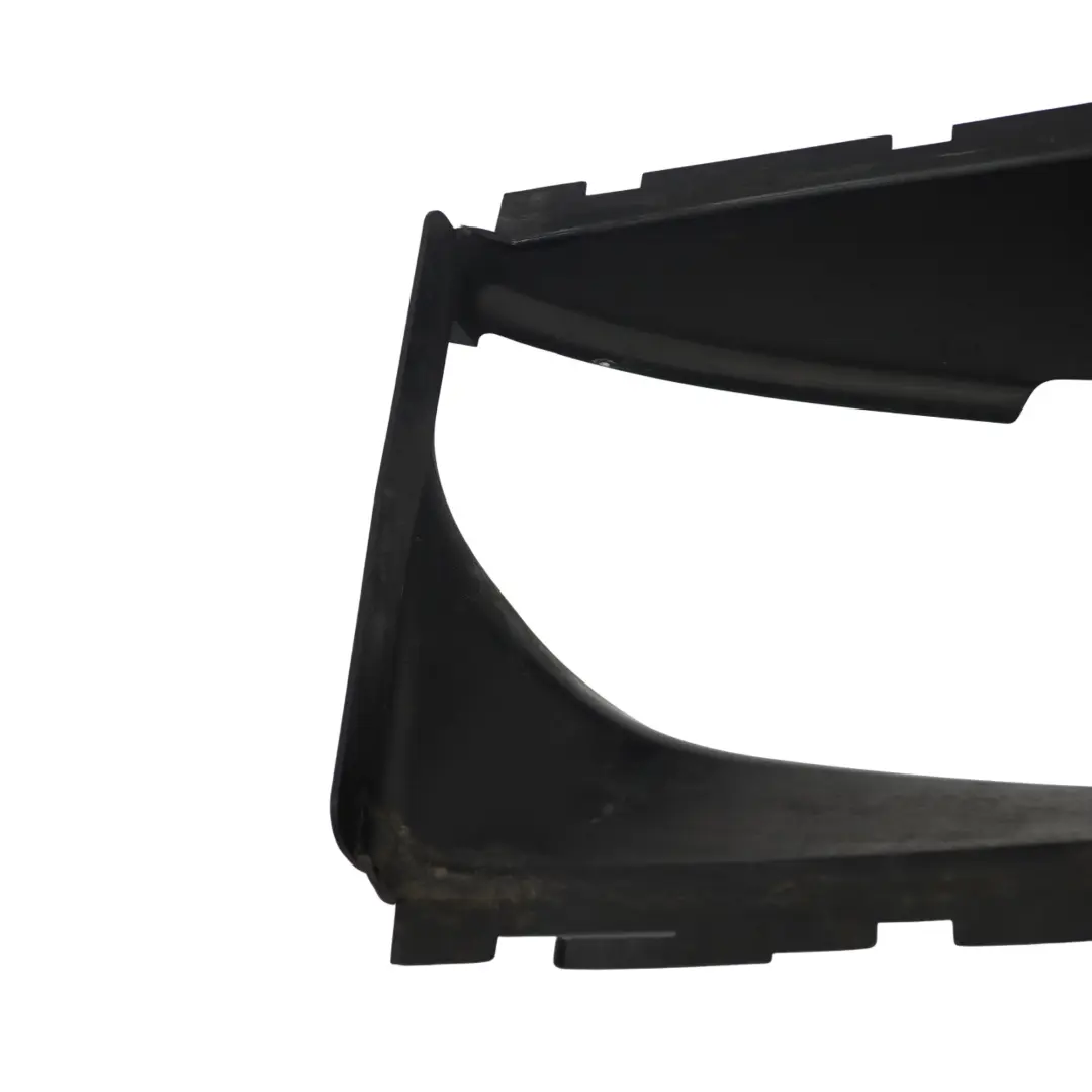 7L Osłona Wlot Powietrza Intercoolera Lewa do Volkswagen Touareg o numerze 7L6117335B Volkswagen Touareg 7L Osłona Wlot Powietrza Intercoolera Lewa - SKU 7L6117335B - Numer Części 7L6117335B