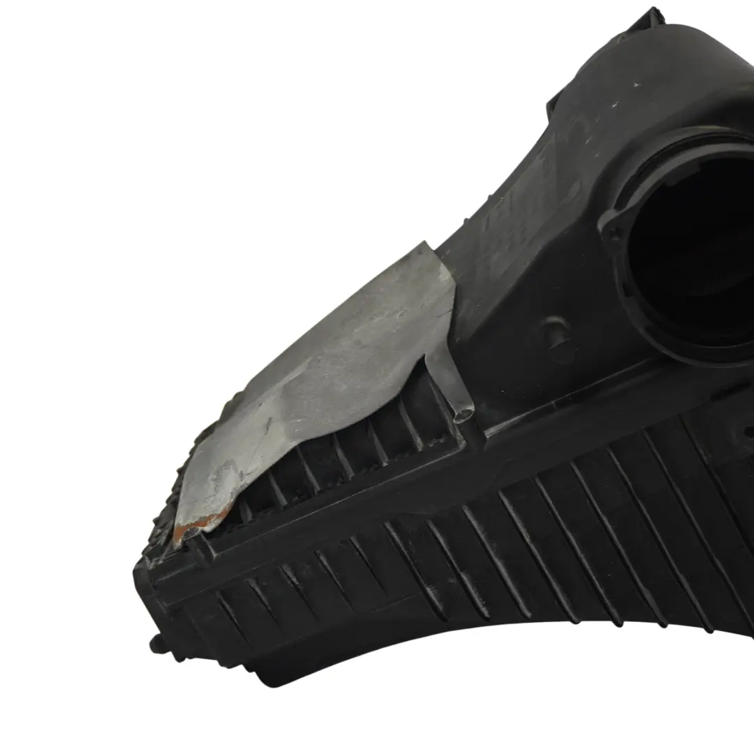 Mk1 3.0 TDI Diesel Obudowa Filtra Powietrza do Volkswagen Touareg o numerze 7L6129607AH Volkswagen Touareg Mk1 3.0 TDI Diesel Obudowa Filtra Powietrza - SKU 7L6129607AH - Numer Części 7L6129607AH