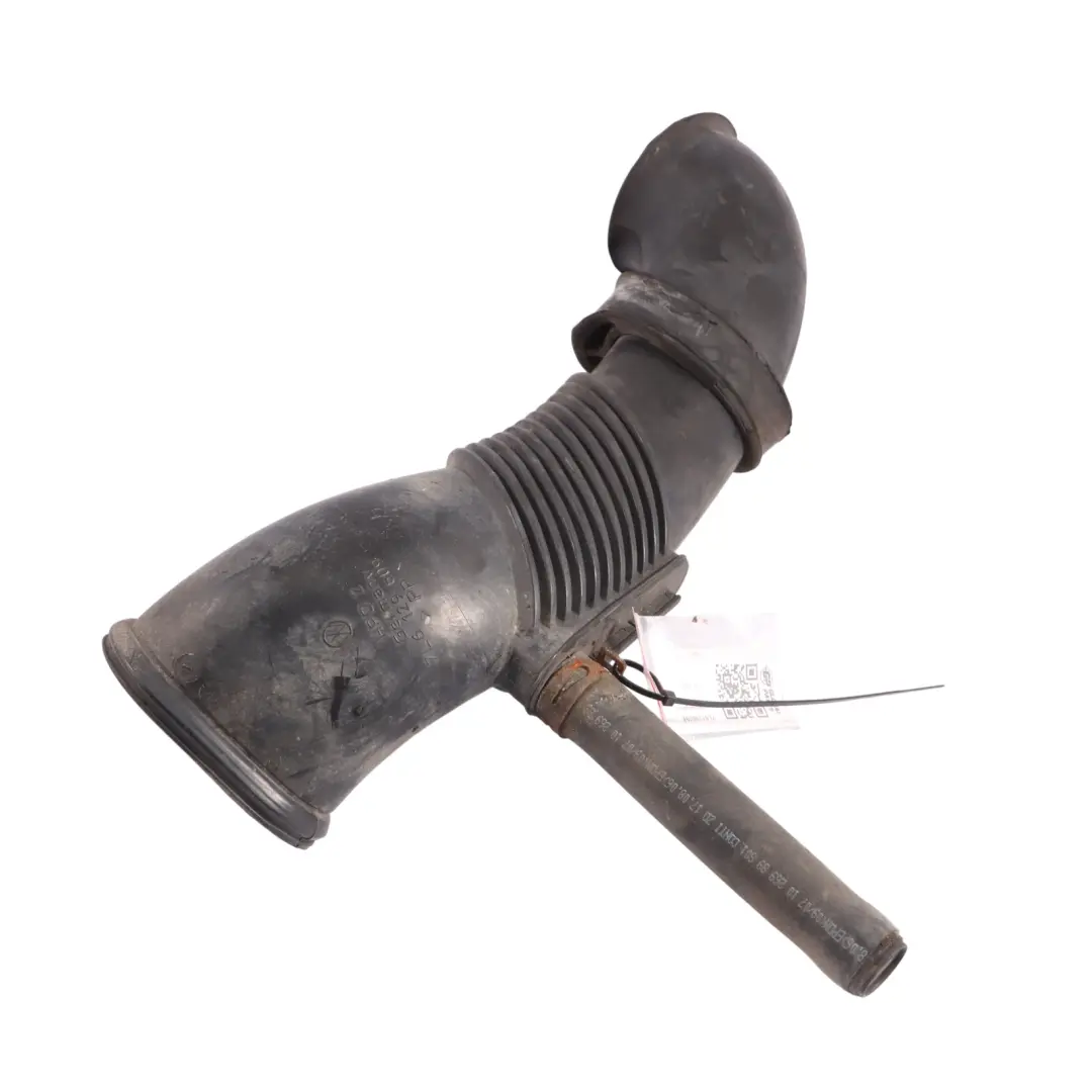 7L 3.0 TDI Przewód Wlotu Powietrza do VW Volkswagen Touareg o numerze 7L6129609E VW Volkswagen Touareg 7L 3.0 TDI Przewód Wlotu Powietrza - SKU 7L6129609E - Numer Części 7L6129609E