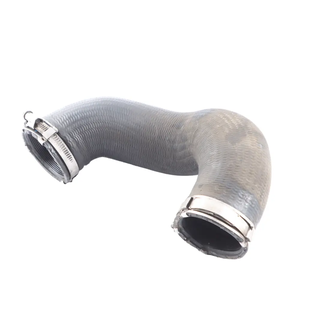 Ladeluft Kühler Lade Luft Ansaugrohr Schlauch 7L6145972H für Audi Q7 4L 3.0 TDI mit Teilenummer 7L6145972E Audi Q7 4L 3.0 TDI Ladeluft Kühler Lade Luft Ansaugrohr Schlauch 7L6145972H - SKU 7L6145972E - Teilenummer 7L6145972E