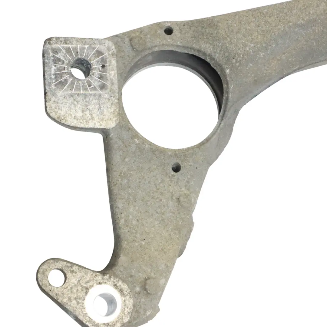 Gearbox Mount Bracket Support Mounting Holder to Audi Q7 4L Engine with Part number 7L6199207B Audi Q7 4L Engine Gearbox Mount Bracket Support Mounting Holder - SKU 7L6199207B - Part number 7L6199207B