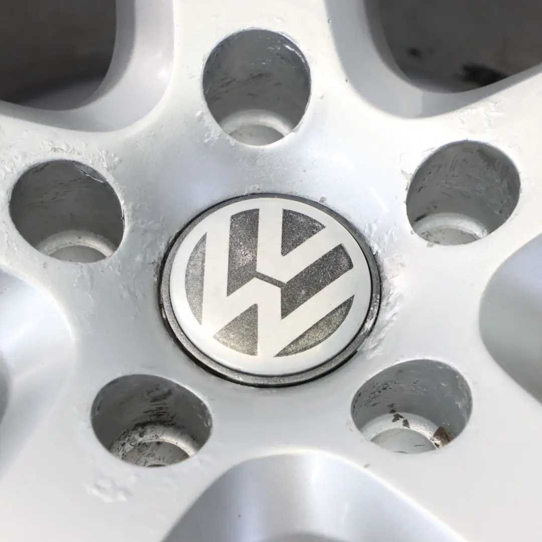 Volkswagen Touareg 7L Felga Aluminiowa Srebrna 20" 9J ET:60 - SKU 7L6601025AP-1 - Numer Części 7L6601025AP