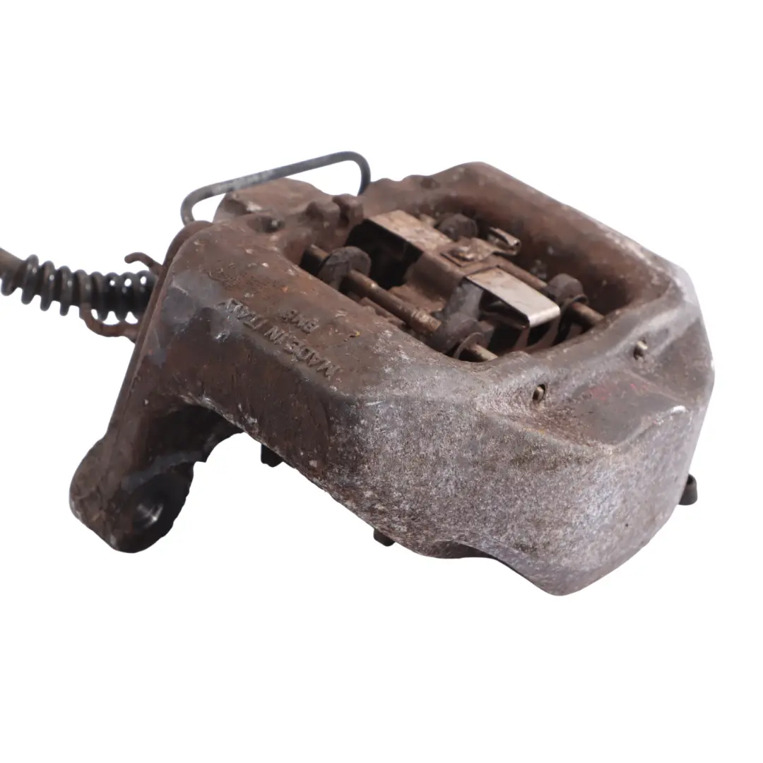 7L Alloggiamento pinza freno posteriore sinistro per Volkswagen Touareg con numero di parte 7L6615423J Volkswagen Touareg 7L Alloggiamento pinza freno posteriore sinistro - SKU 7L6615423J - Numero di parte 7L6615423J