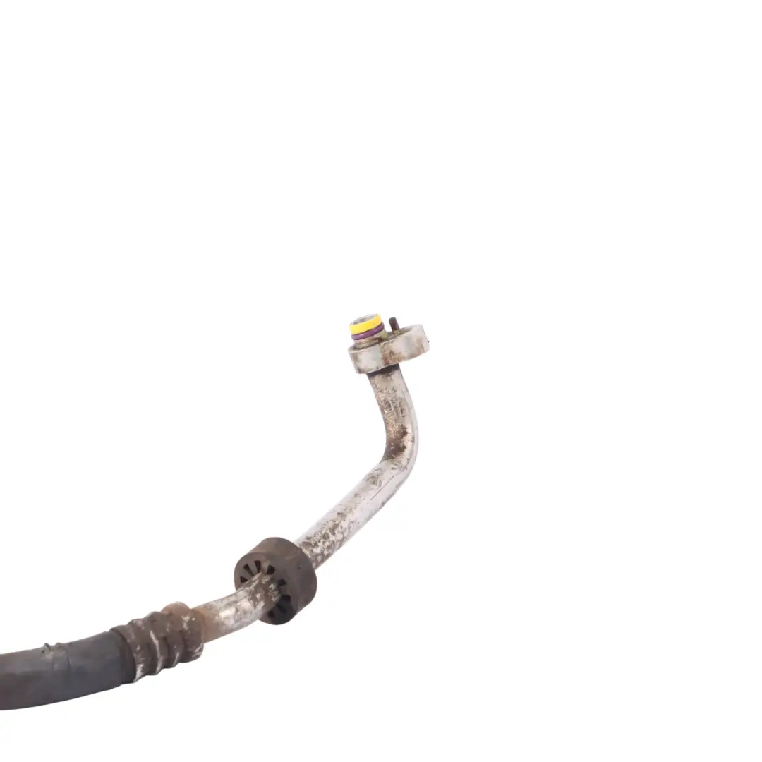 Tubo flessibile aria condizionata A/C per Audi Q7 4L 3.0 TDI con numero di parte 7L6820744BD Audi Q7 4L 3.0 TDI Tubo flessibile aria condizionata A/C - SKU 7L6820744BD - Numero di parte 7L6820744BD