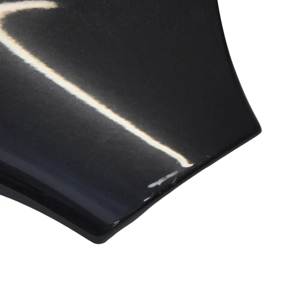 Pannello Laterale Anteriore Destro Ala Black Magic - C9Z per Volkswagen VW Touareg con numero di parte 7L6821102N Volkswagen VW Touareg Pannello Laterale Anteriore Destro Ala Black Magic - C9Z - SKU 7L6821102N-BLM - Numero di parte 7L6821102N